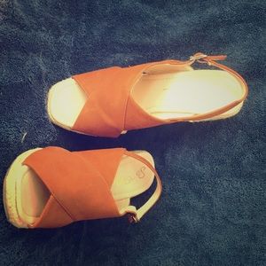 Never worn So Me high heels